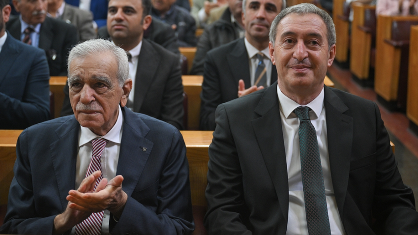 Ahmet Türk'ün yerine atanan kayyımın görev süresi uzatıldı