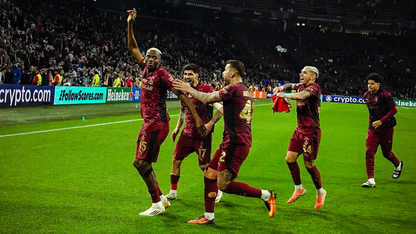 Galatasaray'ın Şampiyonlar Ligi zaferi Hollanda basınında: Ajax bataklığa gömüldü