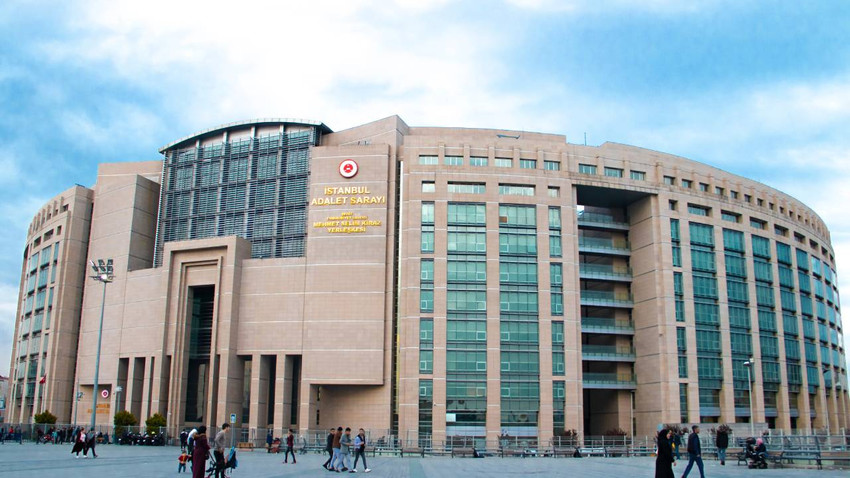 Futbolda bahis soruşturması: Turgay Ciner ve iki kulüp başkanı hakkında gözaltı kararı