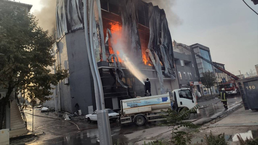 6 kişi yaşamını yitirdi, validen açıklama geldi: Kocaeli'deki patlamada çocuk işçi ve sigortasız çalışan iddiaları