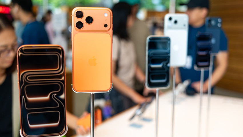 Apple'ın en ağır telefonu geliyor: iPhone 18 Pro Max diğerlerine benzemeyecek