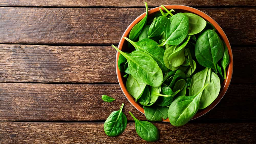 Ispanak sanıp yediler: 11 kişi hastaneye kaldırıldı