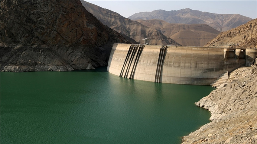 Yağışlar durdu barajlar boşaldı: İran'da Tahran dahil 20 eyalet ciddi su kriziyle karşı karşıya