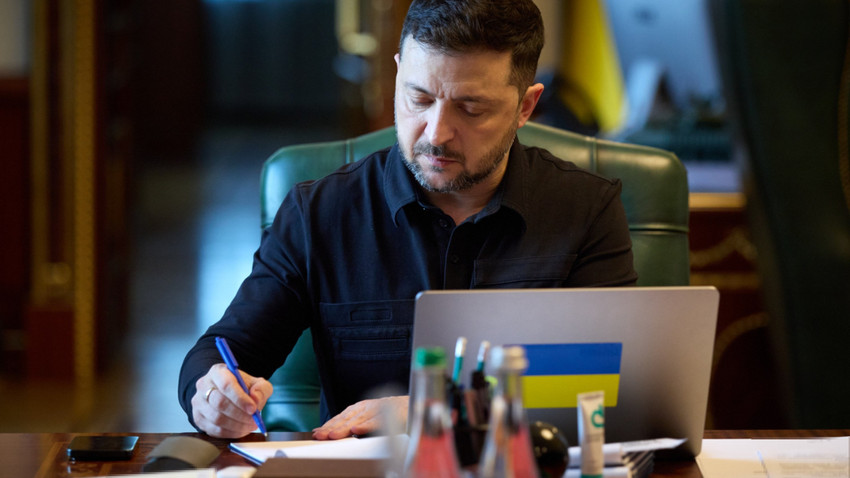 Zelenski: Savaşın nasıl sonlandırılacağına dair adımların netleştirilmesi mümkün