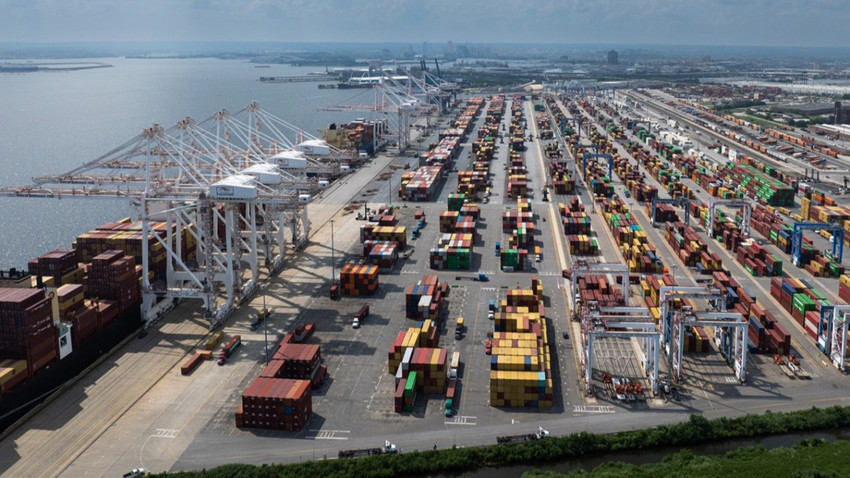 Tarifeler ABD'nin ithalatını sert vurdu: Artan maliyetlerin tüketiciye yansıması Trump üzerinde baskı yarattı