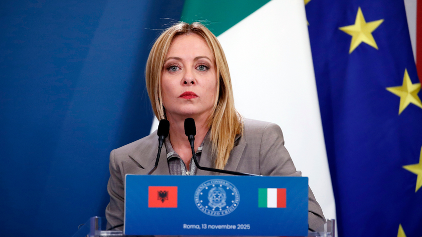 Meloni’nin partisinden Avrupa Parlamentosu’na karbonara hamlesi