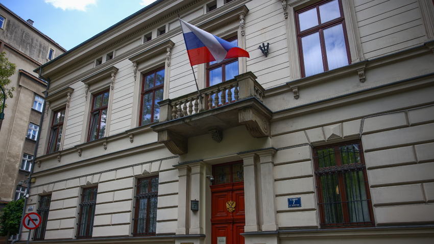 Polonya’dan Rusya’ya net mesaj: Son konsolosluk kapatılıyor