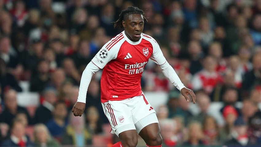 Hat-trick yapan Eze lig tarihine geçti: Londra derbisi Arsenal'in