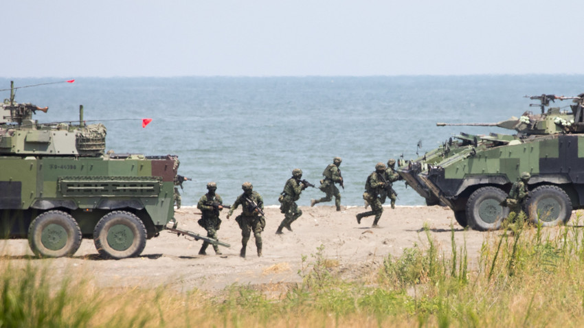 Çin'den baskı artıyor: Tayvan'dan 40 milyar dolarlık ek savunma bütçesi