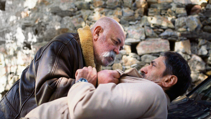 İdea: Veliaht’ın Zaro’su Ercan Kesal ve Uzak Şehir’in Vurgun’u Tarhan Karagöz.