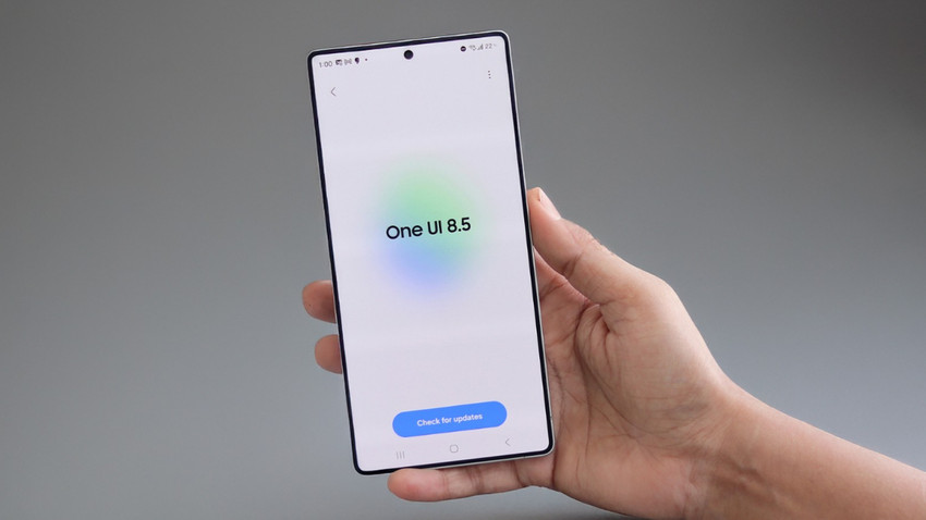 One UI 8.5 güncellemesini hangi Samsung telefonlar alacak?