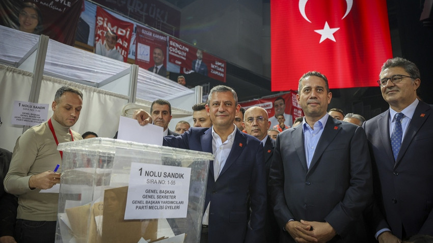CHP'de yeni Parti Meclisi belli oldu: Özgür Özel'in anahtar listesinde fire yok