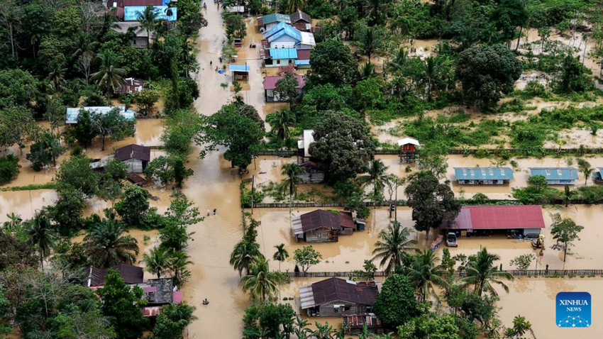 Sri Lanka ve Endonezya’da askerî yardım seferberliği