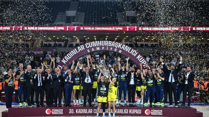 14. kez kazandı: 30. Basketbol Kadınlar Cumhurbaşkanlığı Kupası Fenerbahçe Opet'in