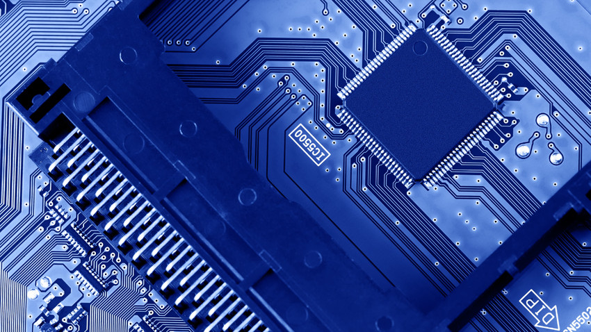 Dünya çapında çip kıtlığı: Fiyatlar uçuyor, teknoloji devleri tedarik için yarışta