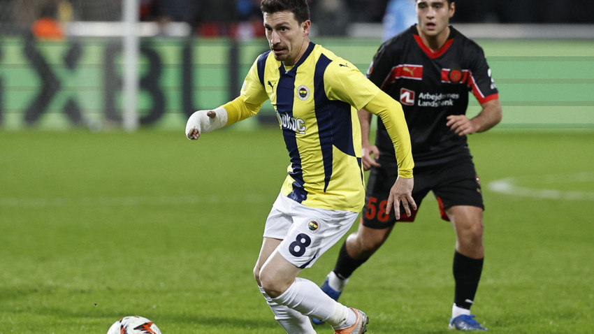 Bahis soruşturmasında Süper Lig detayı: Fenerbahçeli Mert Hakan ve Galatasaraylı Metehan gözaltında