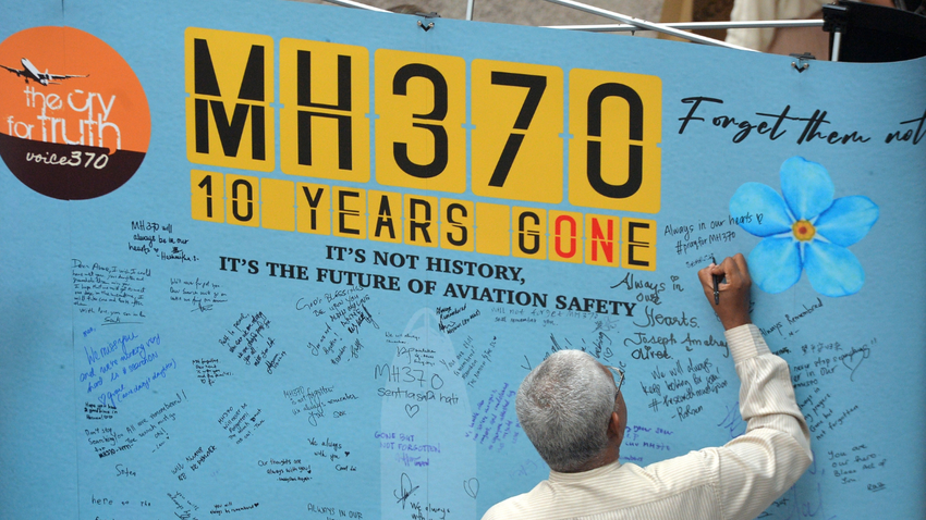 Malezya'nın 12 yıldır kayıp olan uçağını arama çalışmaları sonuçsuz kaldı
