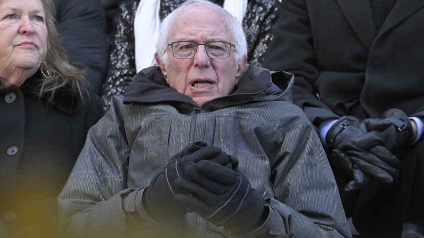 Senatör Sanders, Trump'ın 'küfürlü' paylaşımının ardından Kongre'yi harekete geçmeye çağırdı