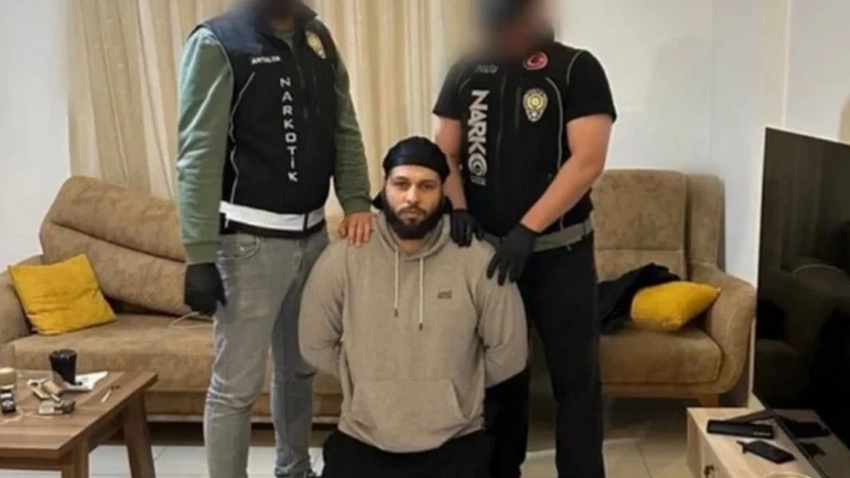 Kırmızı bültenle aranan Danimarka vatandaşı Antalya'da yakalandı