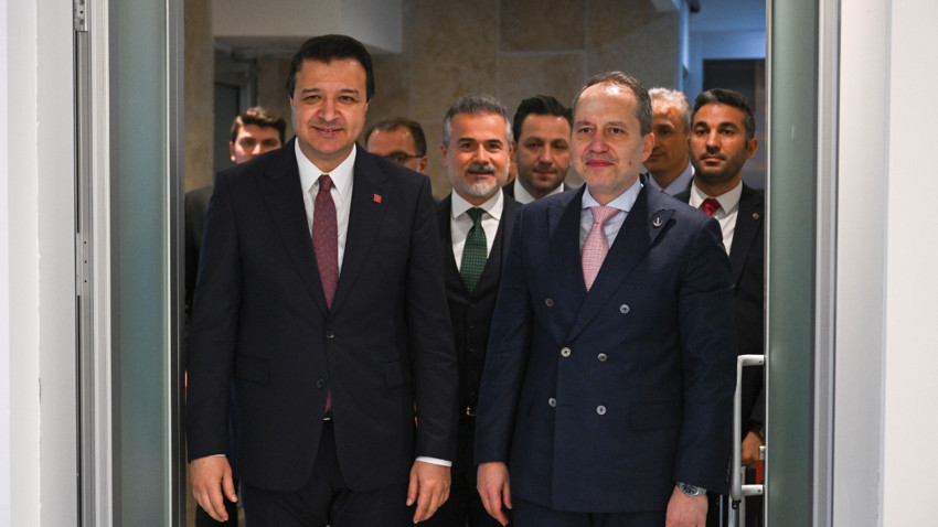 Görüşmeler hız kazandı: Yeniden Refah ve Saadet Partisi birleşiyor