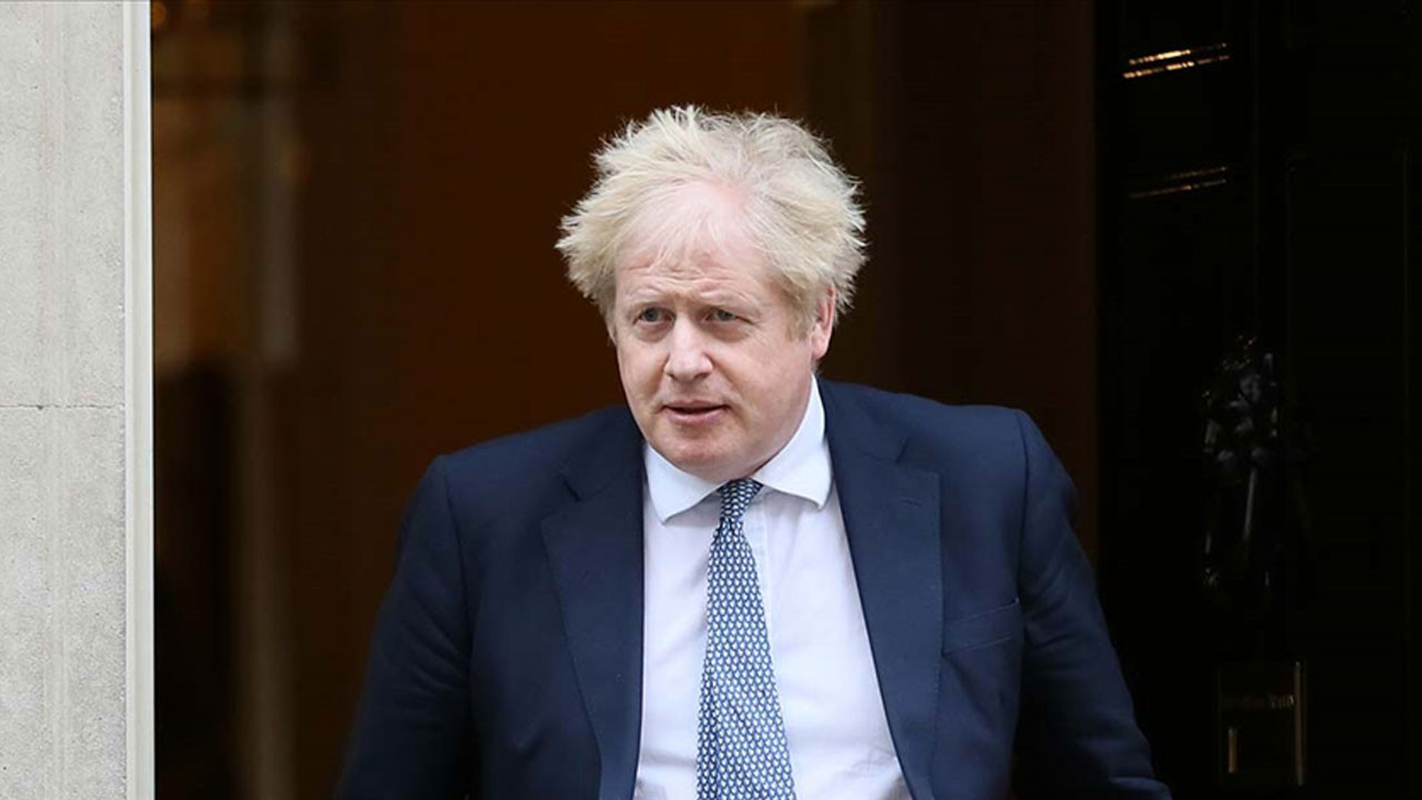 İngiltere Başbakanı Johnson: Ukrayna'da gördüklerimiz soykırımdan çok uzak görünmüyor