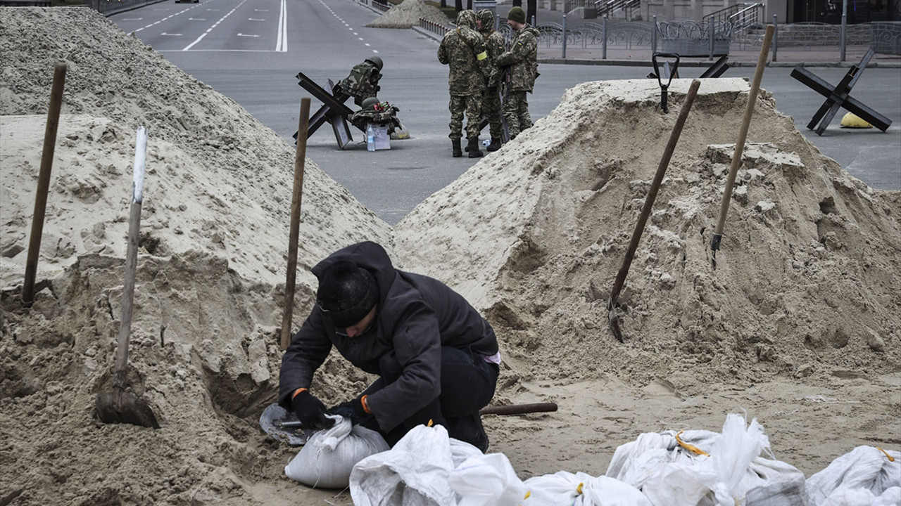 Kiev'de savaş hazırlıkları devam ediyor