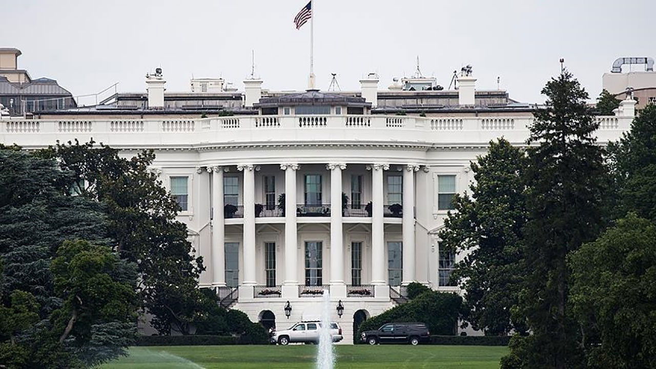 Beyaz Saray, 400’den fazla oligarka yeni yaptırımlar getirdi