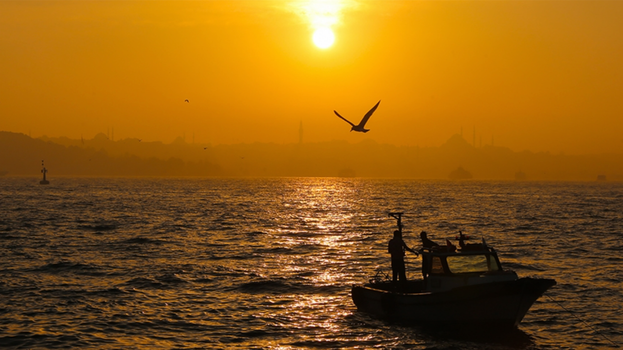 İklim değişikliği nedeniyle Marmara Denizi'nde yüzey suyu sıcaklığı artıyor