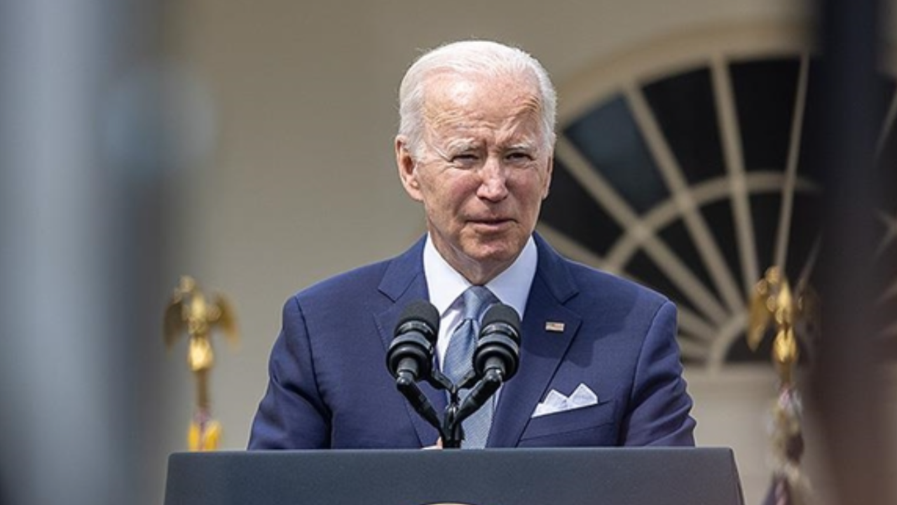 Biden, Ukrayna'ya 800 milyon dolarlık ilave savunma desteği vereceklerini açıkladı