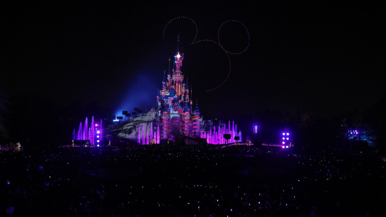 Masallar üzerine kurulan Disney, gerçek dünyayla yüzleşiyor