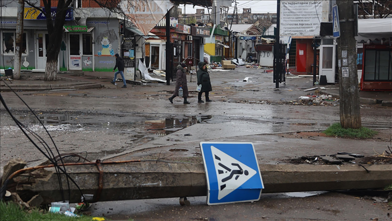 Mariupol'dan tahliye edilenler: Şehir bitti, yıkıldı