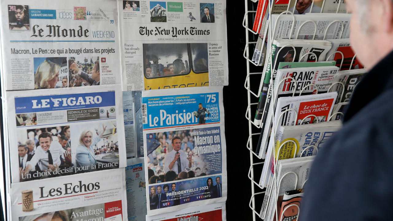 Le Monde'dan net mesaj: Aday desteklemiyoruz, aşırı sağa karşıyız