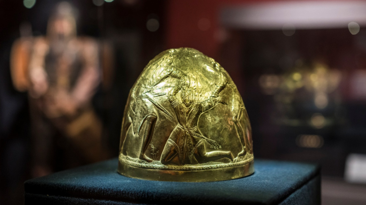 Rusya, Ukrayna'daki müzeden tarihi İskit altınlarını yağmaladı 