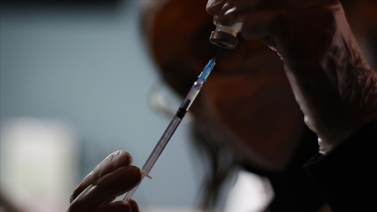 Norveç ihtiyaç fazlası Covid-19 aşılarını imha ediyor