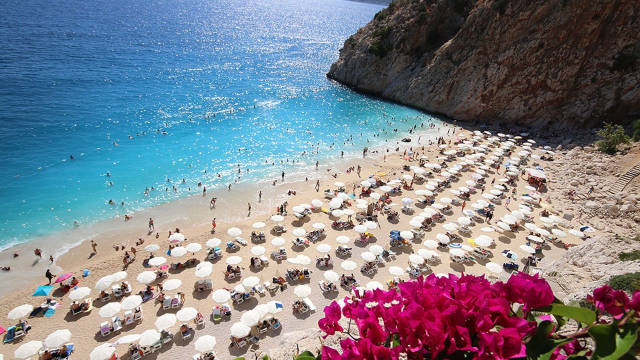 Antalya'daki Kaputaş Avrupa'daki en iyi 40 plaj arasında gösterildi