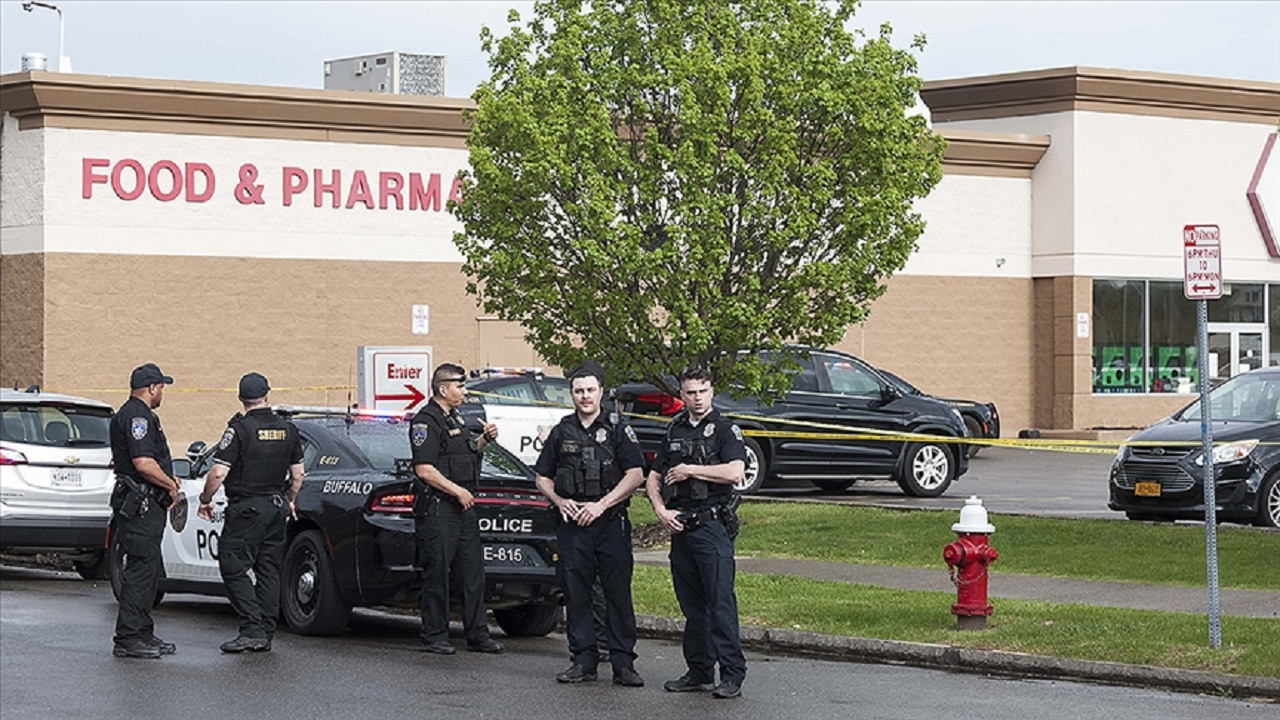 New York'ta bir süpermarkette silahlı saldırı: 10 kişi hayatını kaybetti