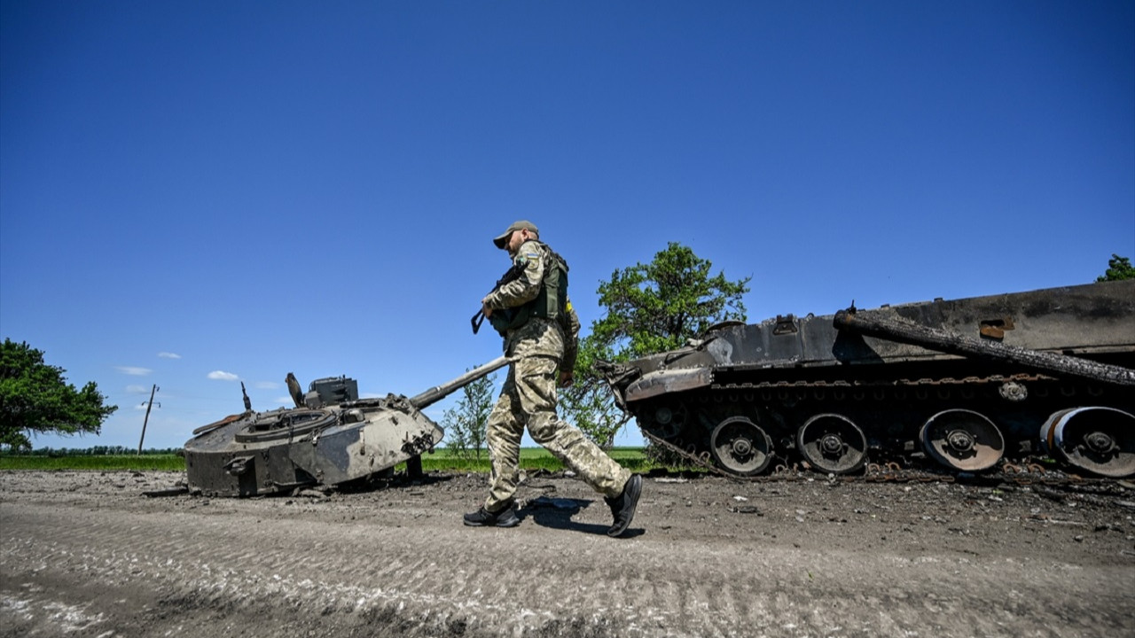 Rus Kuvvetleri, Ukrayna'daki kilit doğu şehrine saldırıyı yeniledi