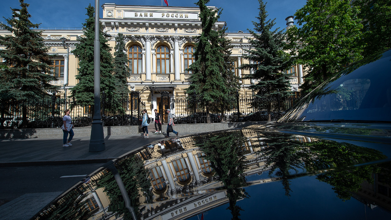 Rusya Merkez Bankası politika faiz oranını düşürdü