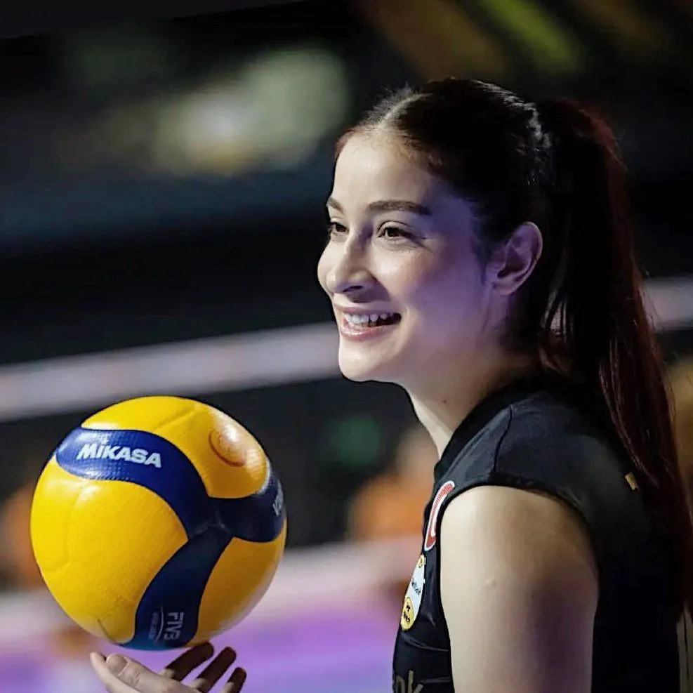 VakıfBank'tan ayrılan Tuğba Şenoğlu, kariyerine Japonya'da devam edecek
