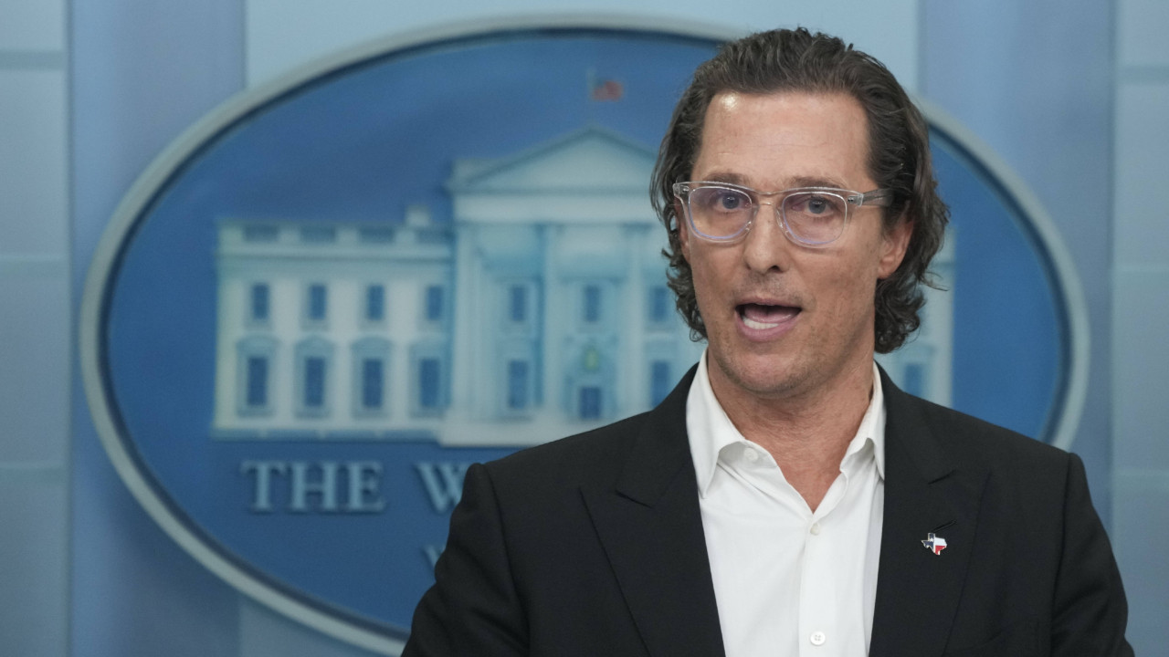 Hollywood yıldızı McConaughey'den Beyaz Saray kürsüsünde silah reformu çağrısı