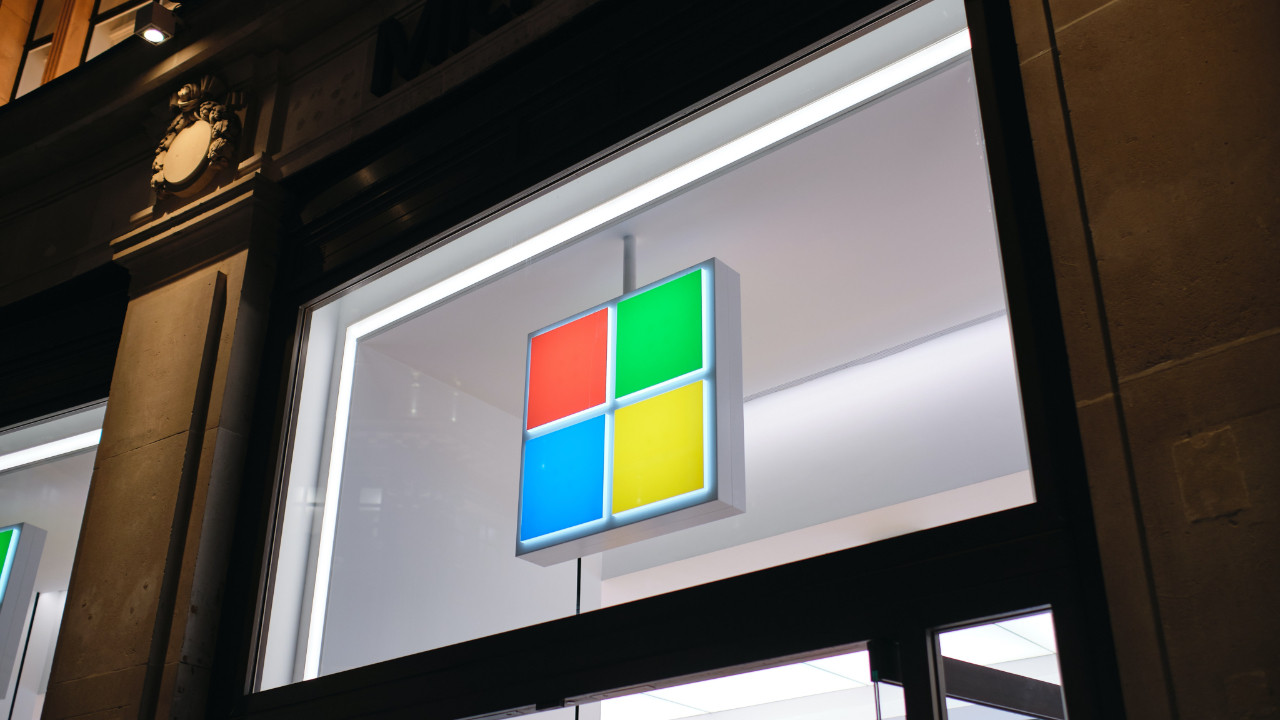 Microsoft, Ukrayna'daki savaş nedeniyle Rusya operasyonlarını azaltıyor