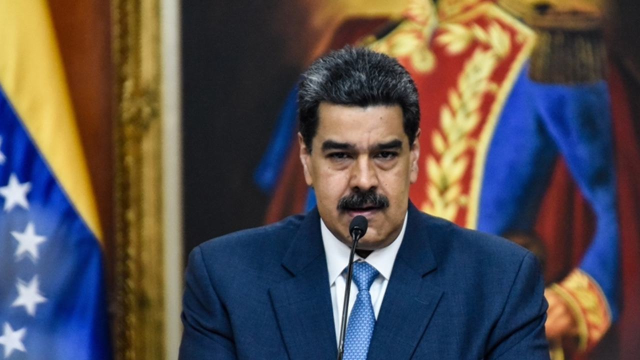 Venezuela Devlet Başkanı Maduro, OPEC Genel Sekreteriyle petrol piyasasını görüştü