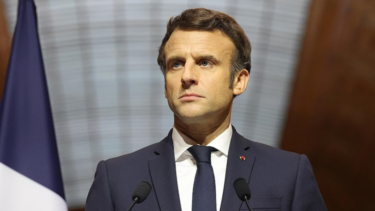 Macron mecliste çoğunluğu kaybediyor, ana muhalefet Melenchon olacak
