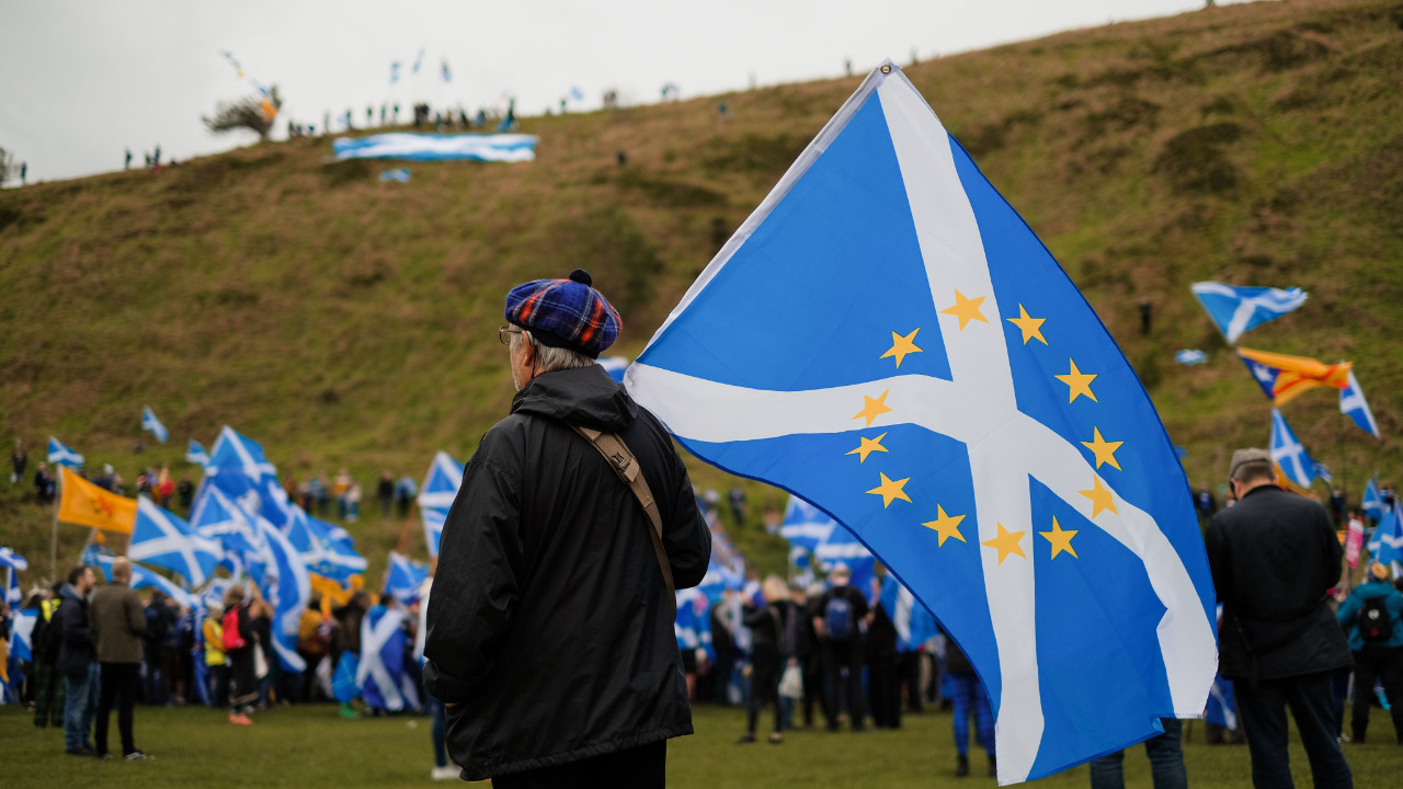 İskoçya hükümeti bağımsızlık referandumu planlıyor