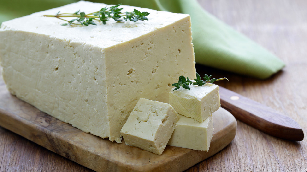 Vegan peynir üretimine getirilen yasağa dava