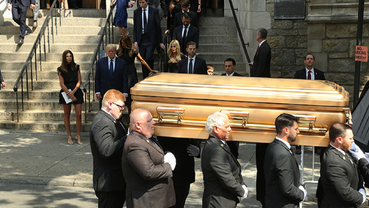ABD eski Başkanı Donald Trump'ın ilk eşi Ivana Trump için cenaze töreni düzenlendi