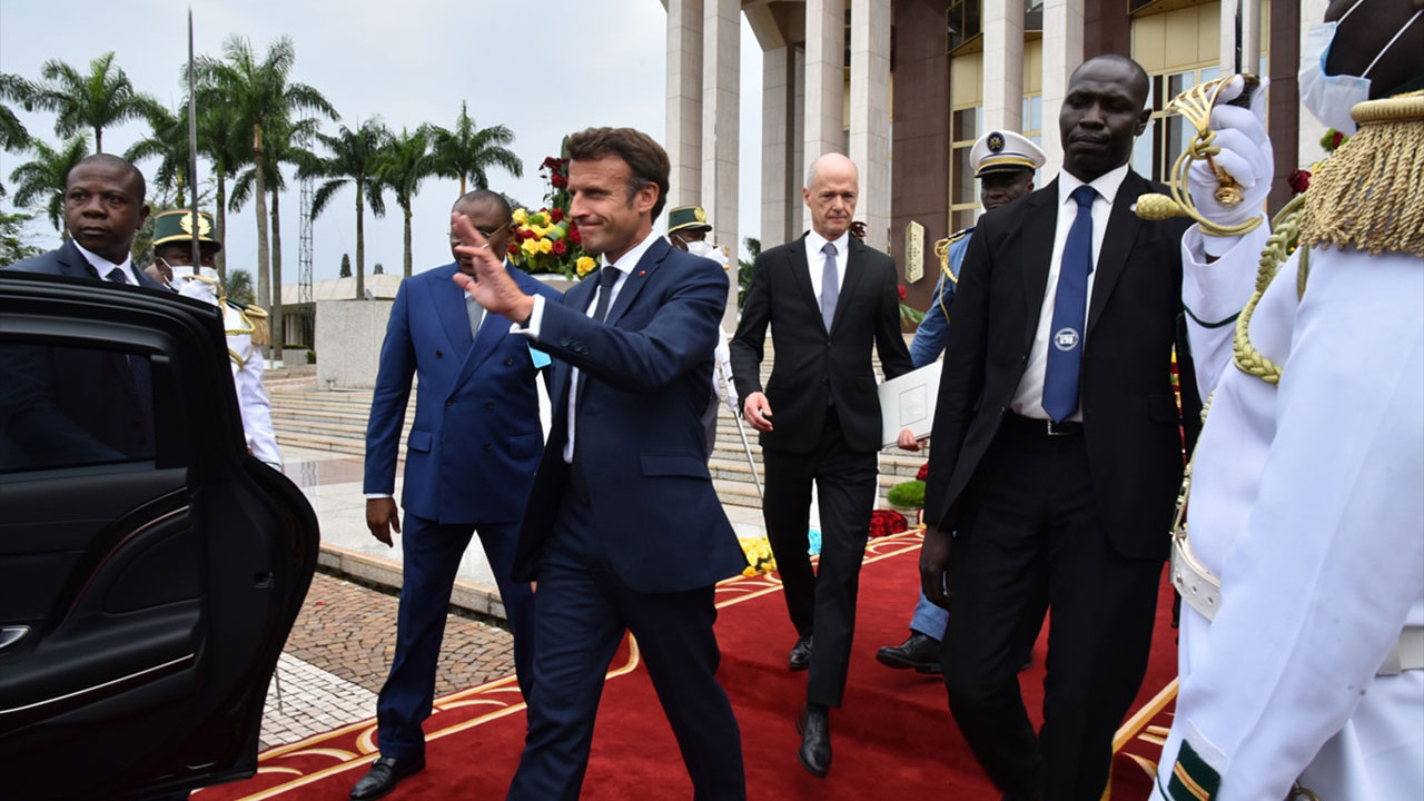 Macron: Rusya'nın Afrika'daki planının genişlemesine müsaade etmeyeceğiz