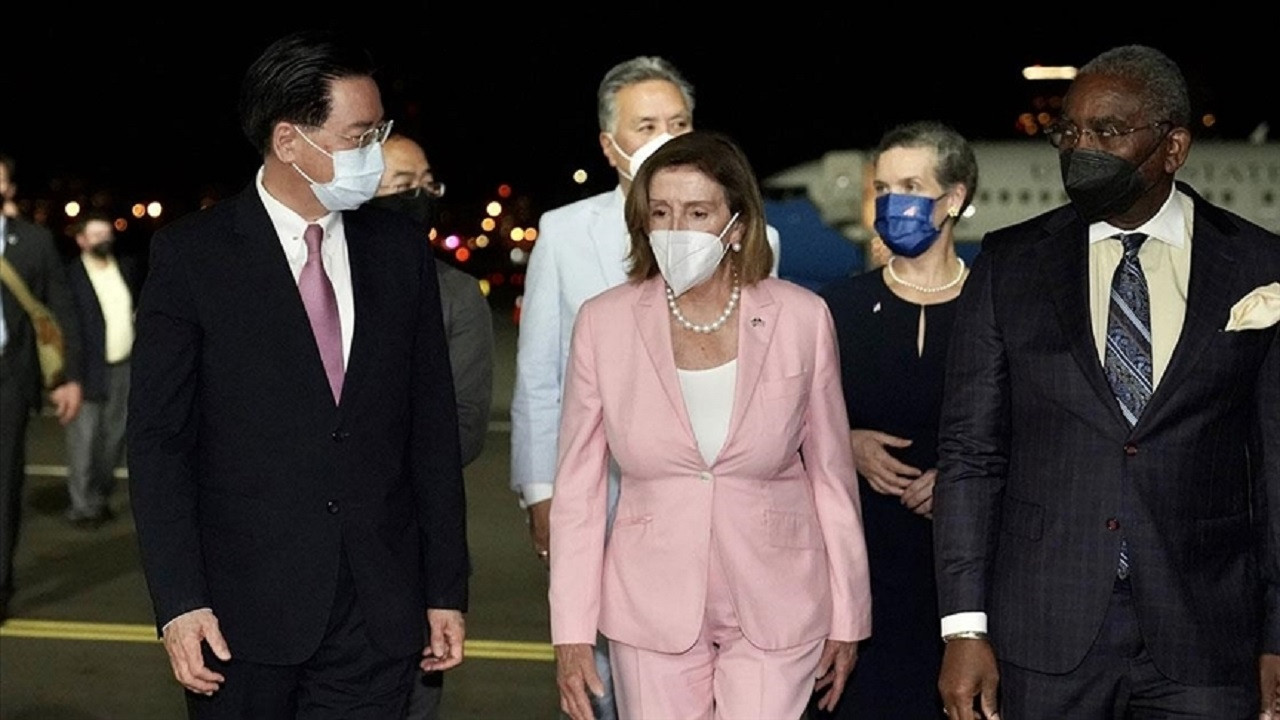 Nancy Pelosi'nin oğlunu Tayvan'a götürdüğü ortaya çıktı