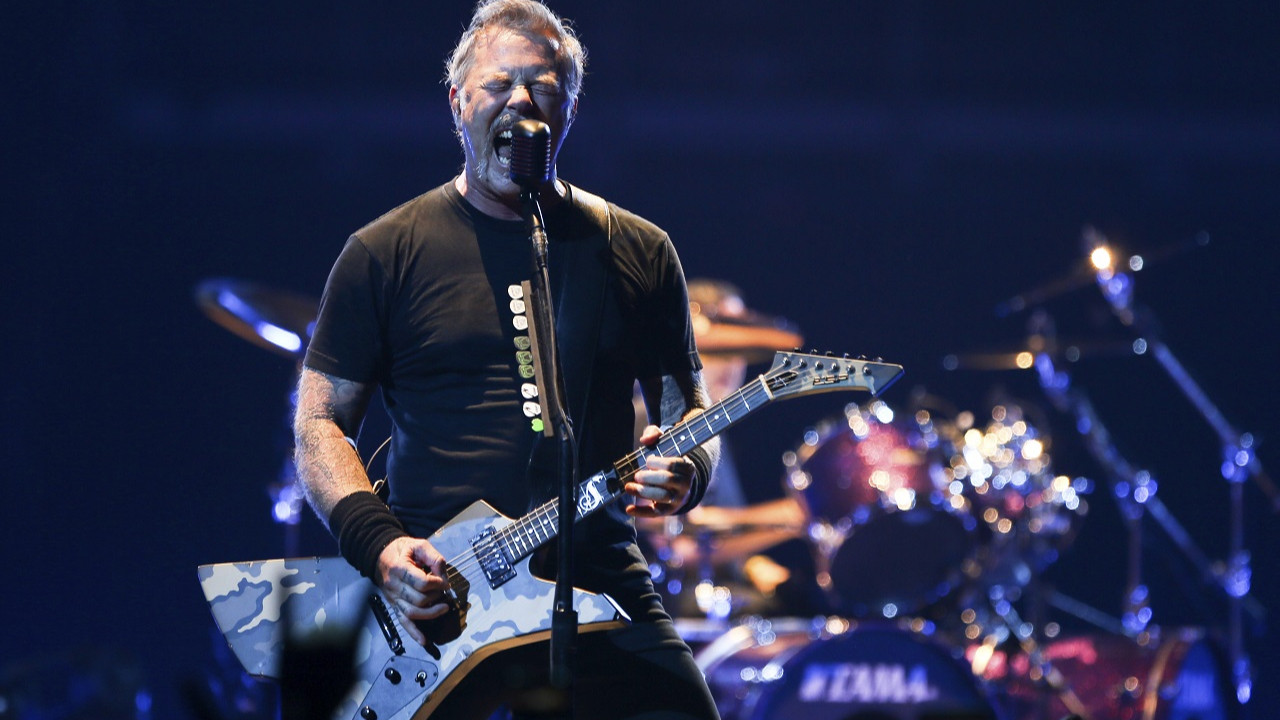 Metallica solisti ve kurucusu James Hetfield 25 yıllık eşinden boşanıyor