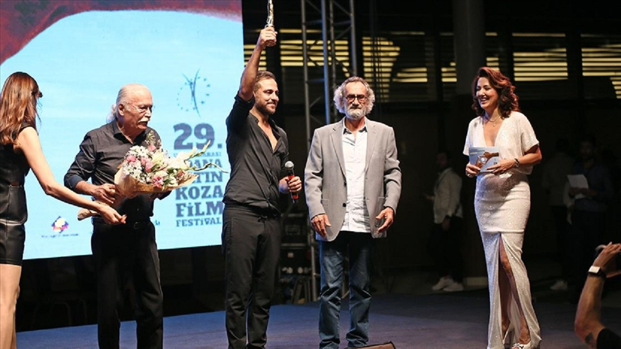29. Uluslararası Adana Altın Koza Film Festivali'nde Onur Ödülleri verildi